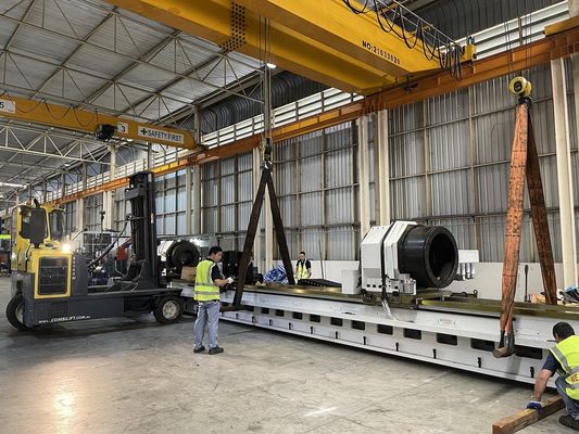 EOOE İş parçasının sabitlenmesi ve alet rotasyonu ile Skiving Roller Burnishing Machine